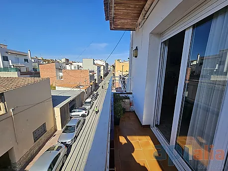 DUPLEX WITH TERRACE IN ST. FELIU DE GUÍXOLS
