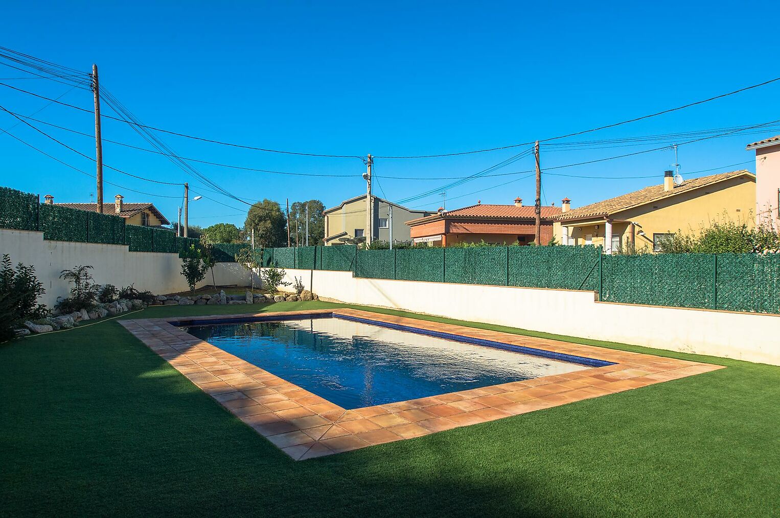Superb Detached Villa with Pool in quiet location
