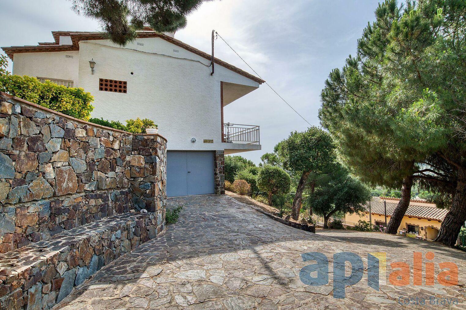 Preciosa casa amb vistes al poble de Calonge i al mar