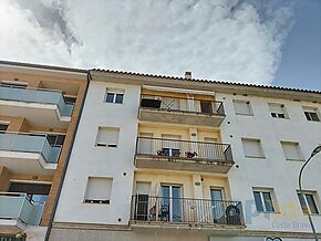 Apartament lluminós al centre de Santa Cristina d'Aro
