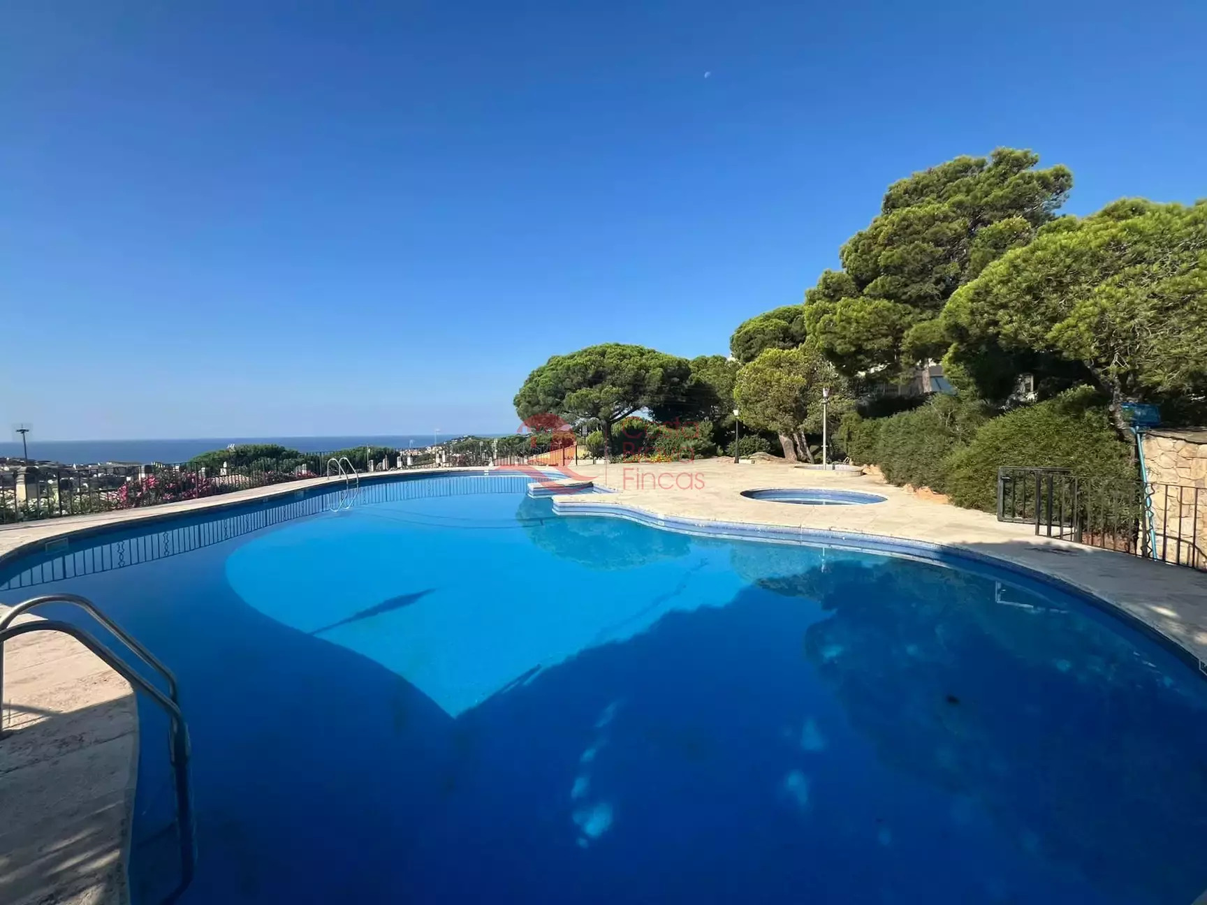 Apartment in Sant Feliu de Guixols - view 1