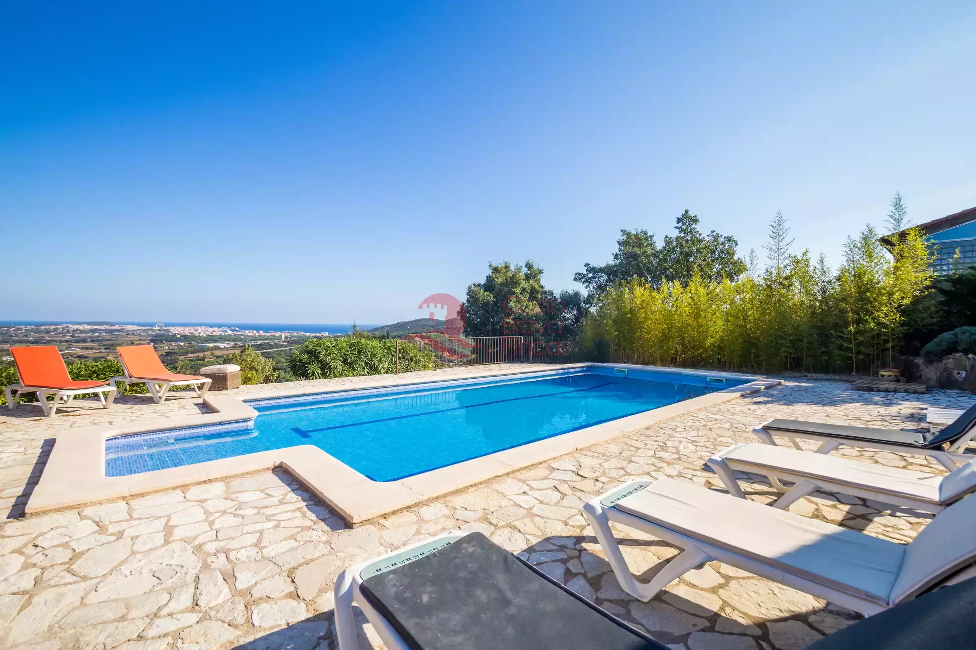 House in Calonge - view 1